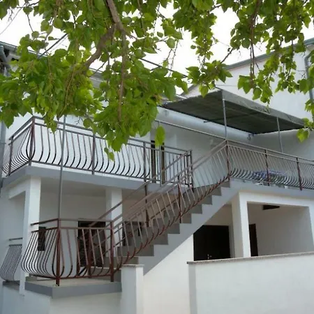 דירה Per - Sea View & Parking Space *